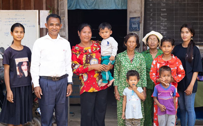 Cambodian school children